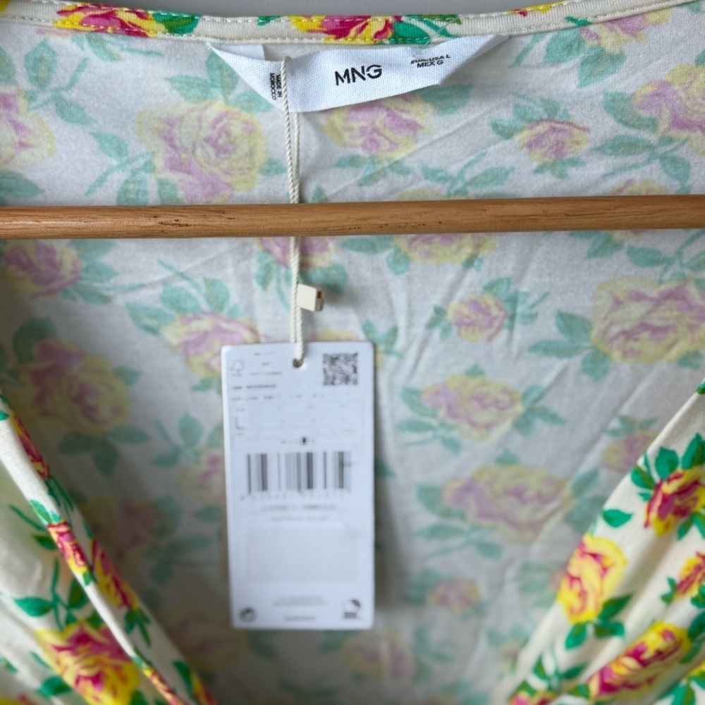MANGO Women’s Bright Floral Printed Knot Long Sleeve Crop Top Size Large - Picture 8 of 13